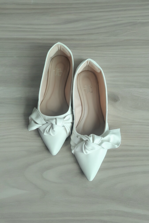 Sapatilha Confort Laço Off White - Imagem 4