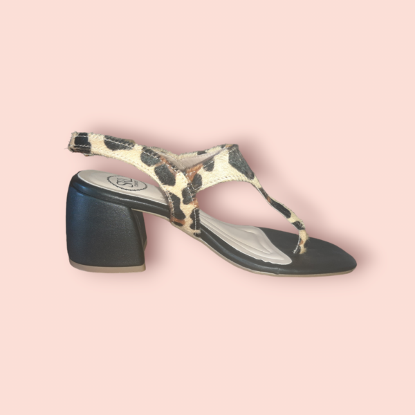 Sandália Couro Animal Print - Imagem 3